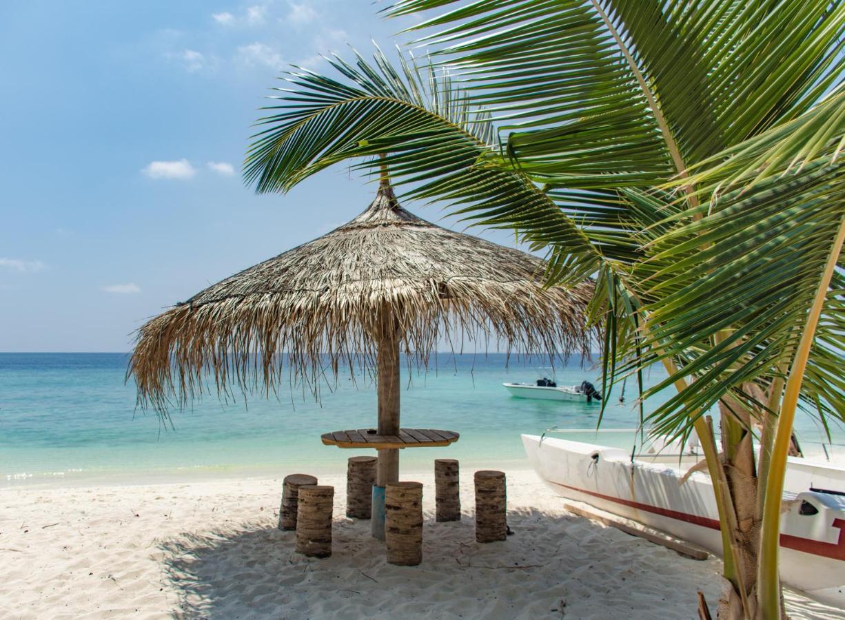 Maafolhey Han'dhaan - Ukulhas Island
